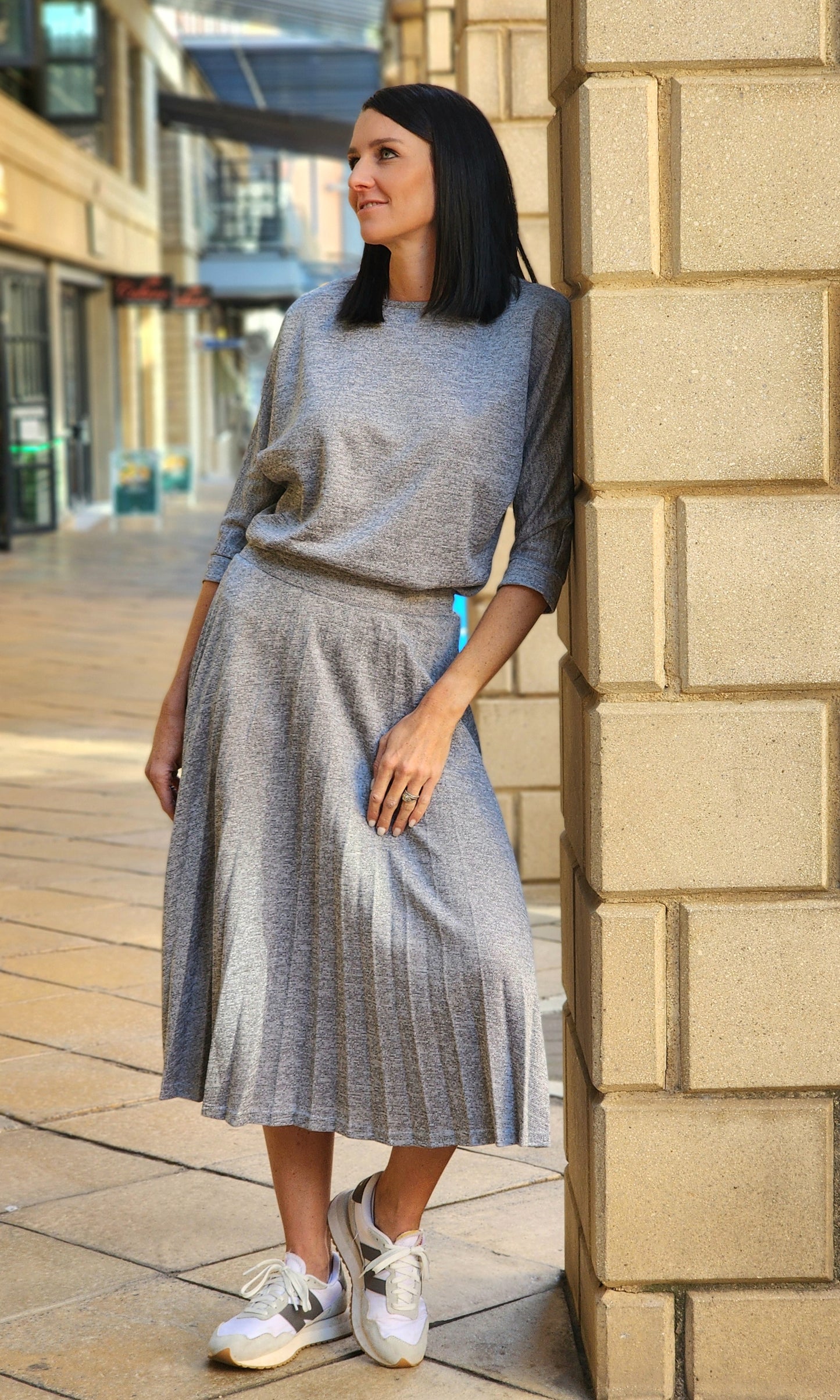 Evelyn Knitted Pleated Skirt Mercury (Size XS&S)