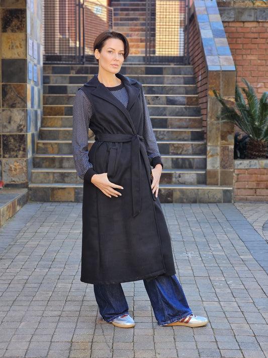 Pam Sleeveless Coat (S and XL)