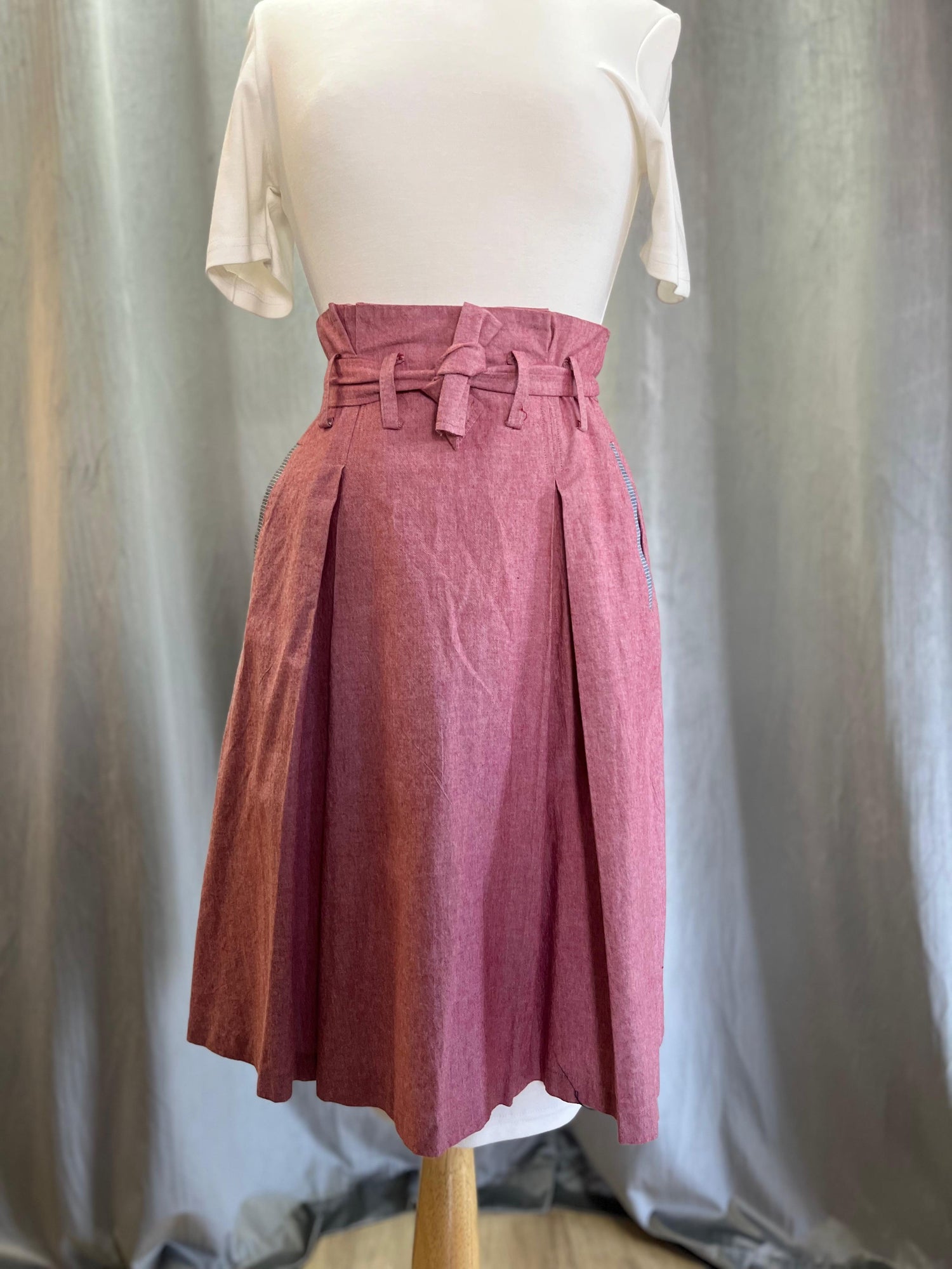 Sample Mia Skirt (Size 32)