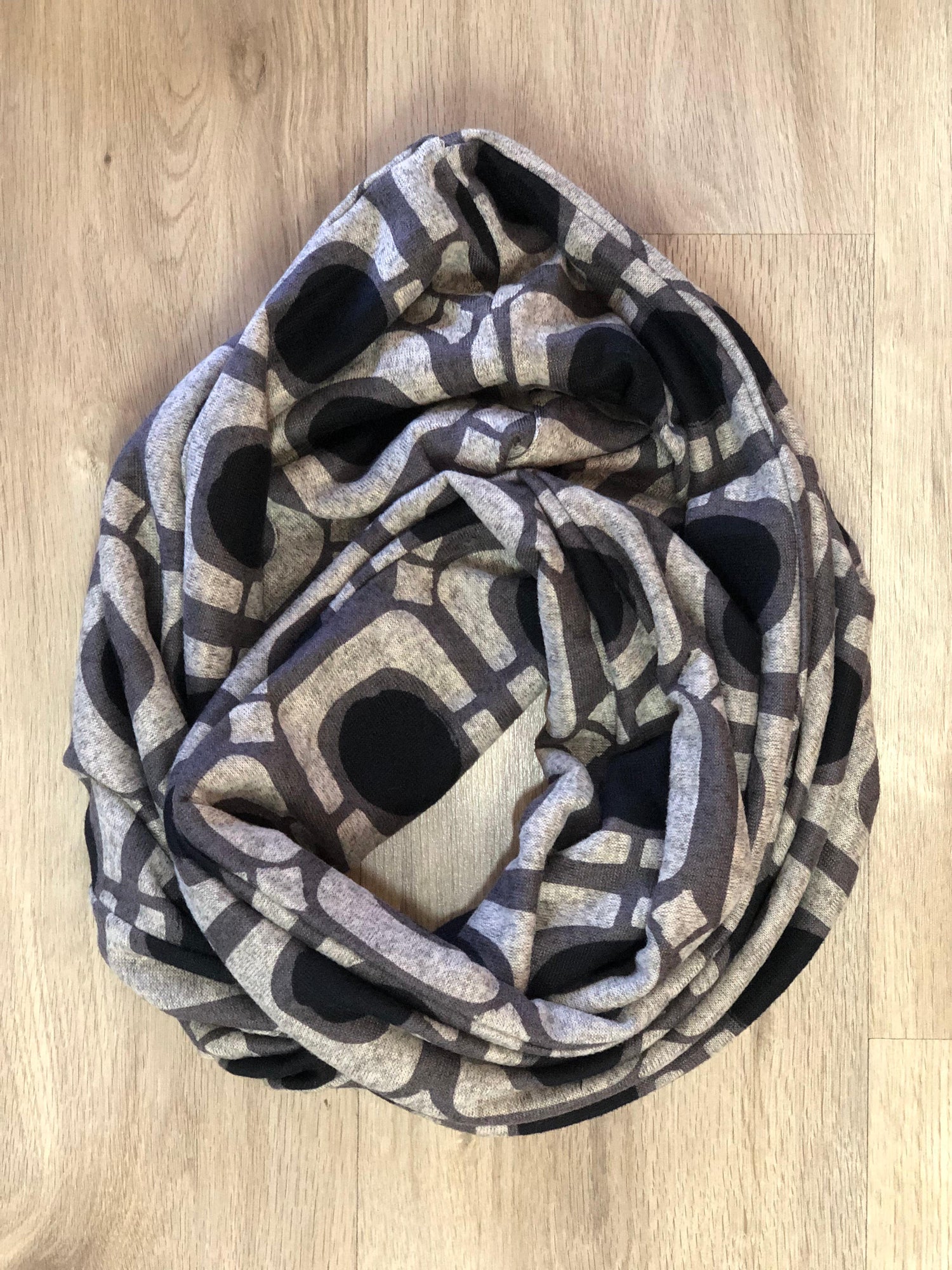 Snoods Scarf Black Geo