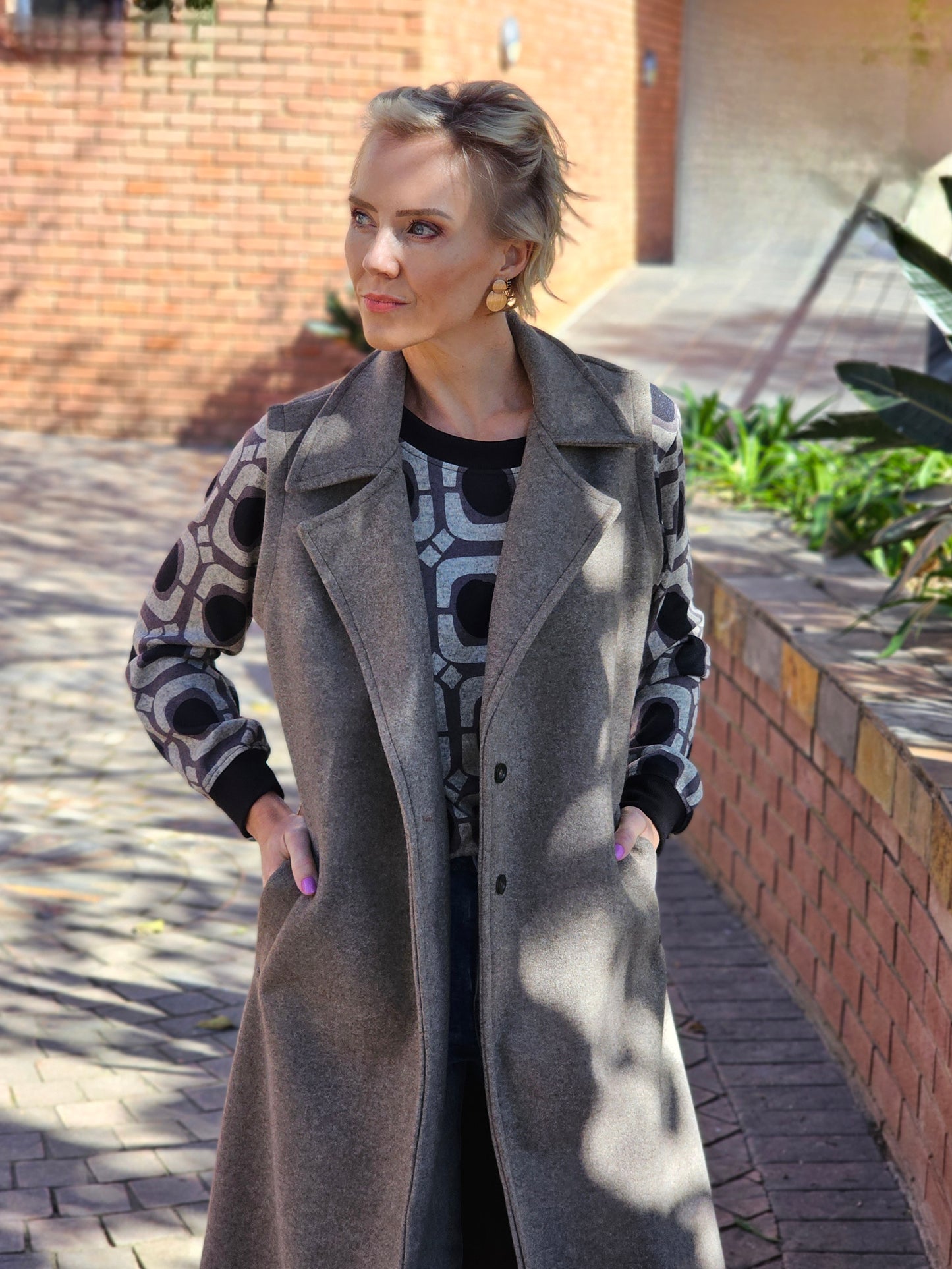Rhona Sleeveless Coat Coffee